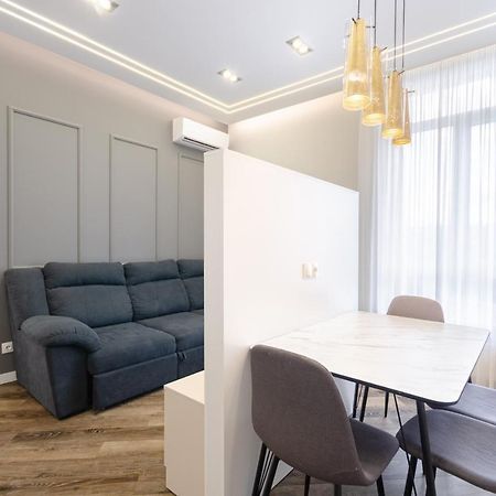 Petrovdom Ж38 In Luxury Apartments At 68 Zhylyanska Street,38 Perlyna 基輔 外观 照片