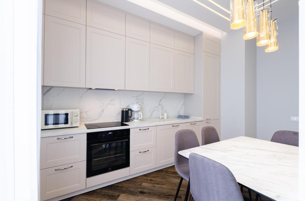 Petrovdom Ж38 In Luxury Apartments At 68 Zhylyanska Street,38 Perlyna 基輔 外观 照片