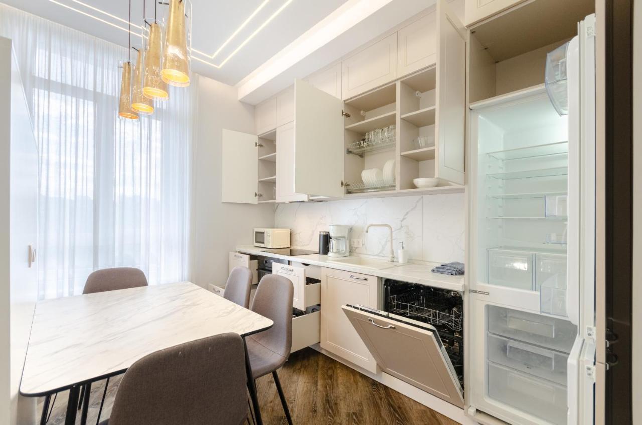 Petrovdom Ж38 In Luxury Apartments At 68 Zhylyanska Street,38 Perlyna 基輔 外观 照片